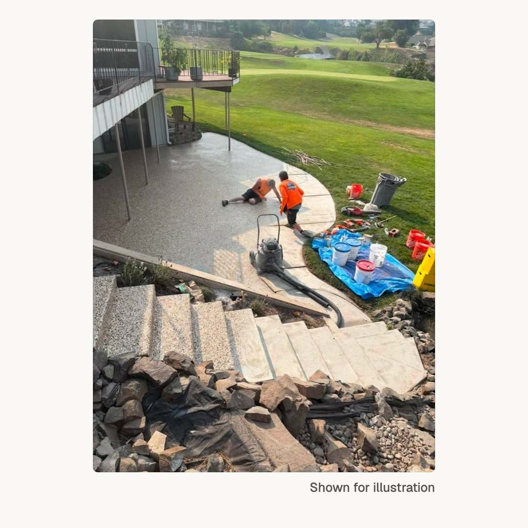 The same patio with Shoreline flake pouring across it in a Floor Visualizer preview